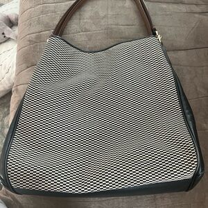 Vintage Coach Handbag- Excellent Condition.